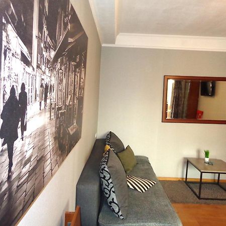 קייב Apartment Olympyska On Velyka Vasylkyvska 45 מראה חיצוני תמונה